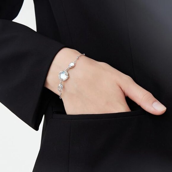 Neiman Marcus Cicy Bell Platinum Plated Moonstone Link Bracelet - Picture 1 of 4
